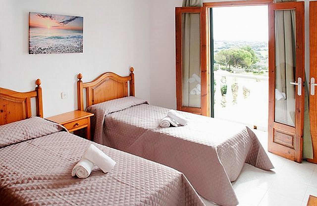 Apartamentos Mar Blanca Cala Blanca  Ngoại thất bức ảnh